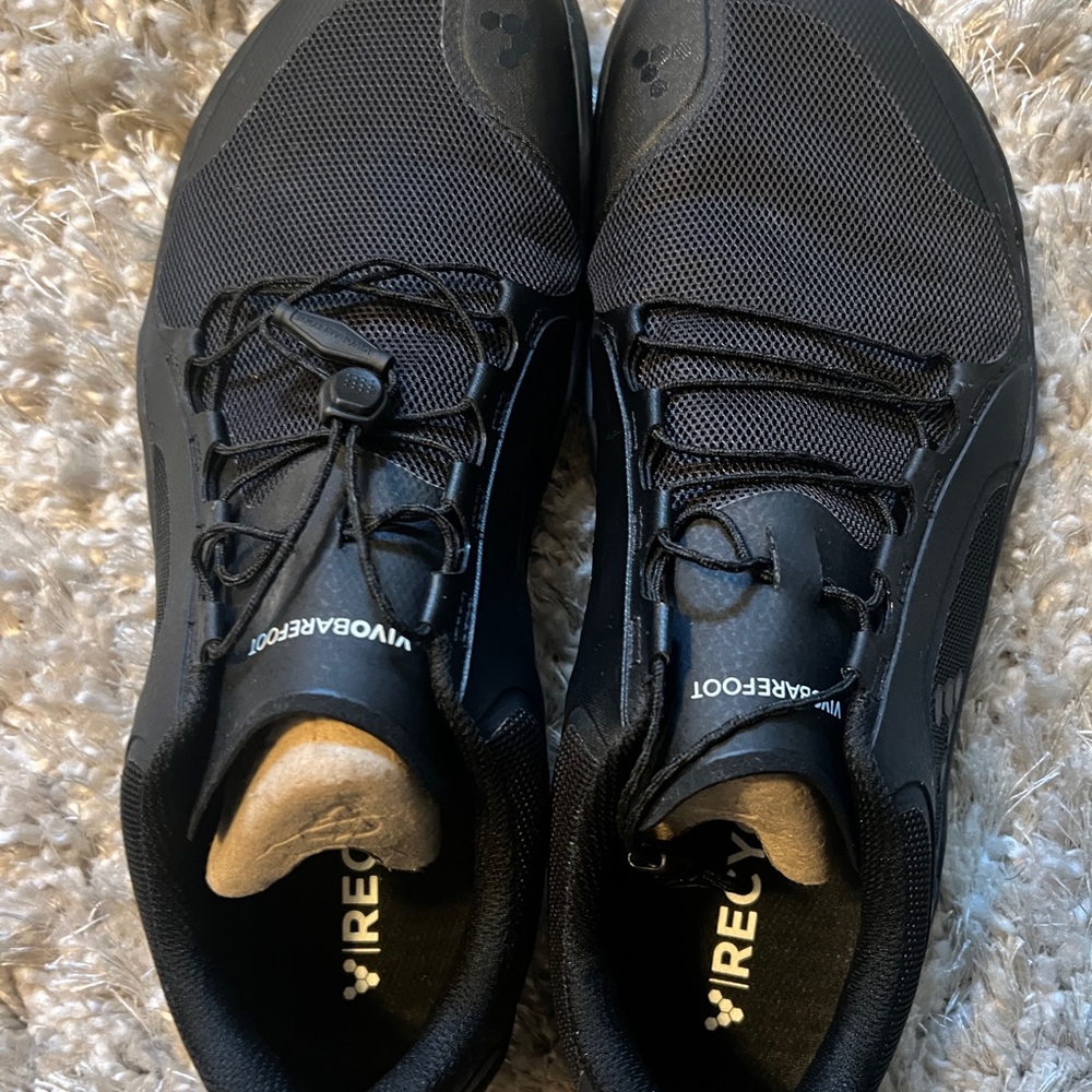 Vivo Barefoot Men's Obsidian Athletic Shoes